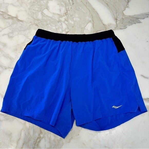 SAUCONY MEN'S OUTPACE 5" SHORTS (SET OF 2) - Picture 4 of 10